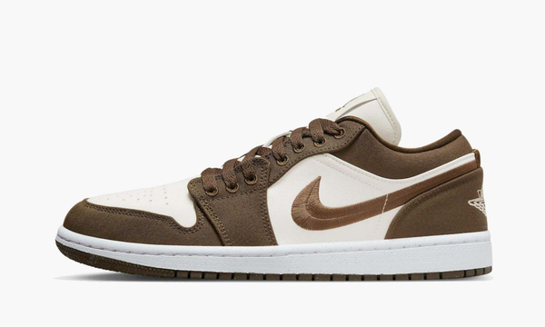 Air Jordan 1 Low SE WMNS "Light Olive"