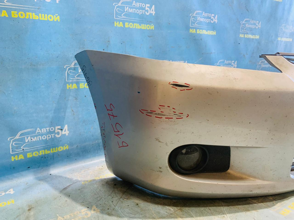 Туманка правая TOYOTA WISH 2003-2005