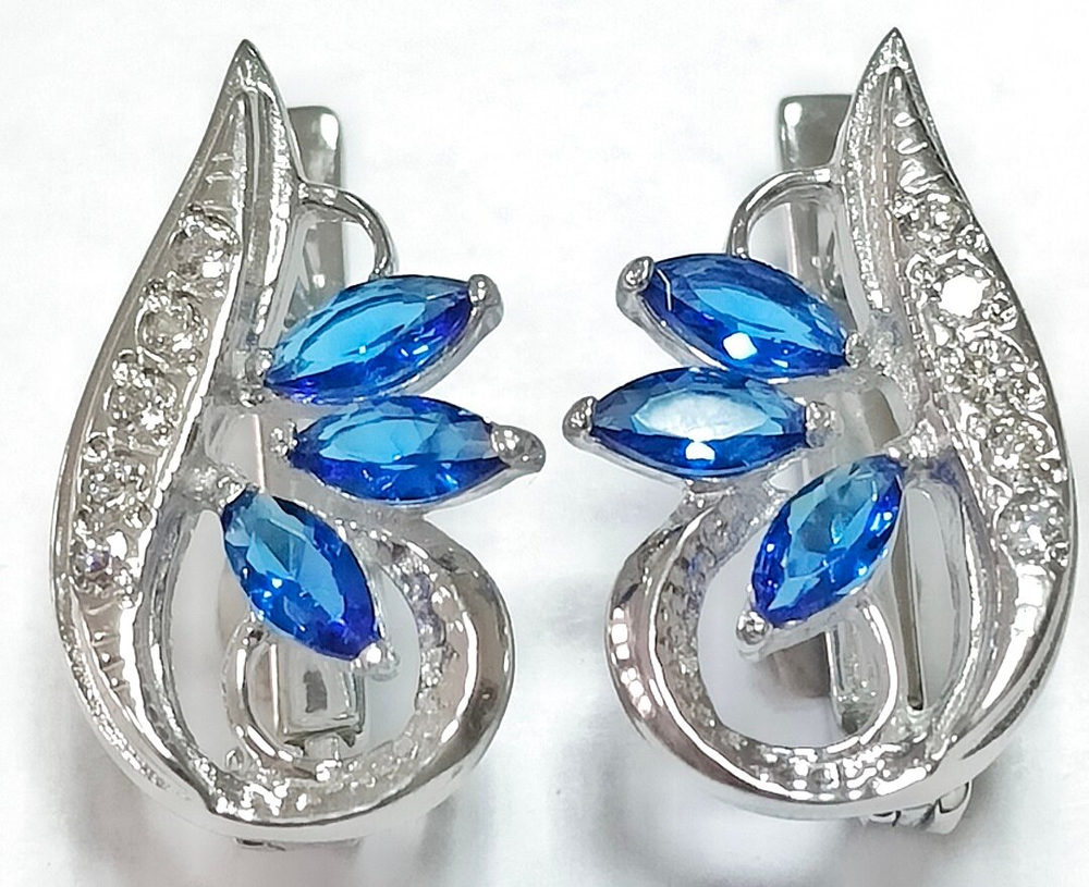 Ювелирные серьги Эстерелла