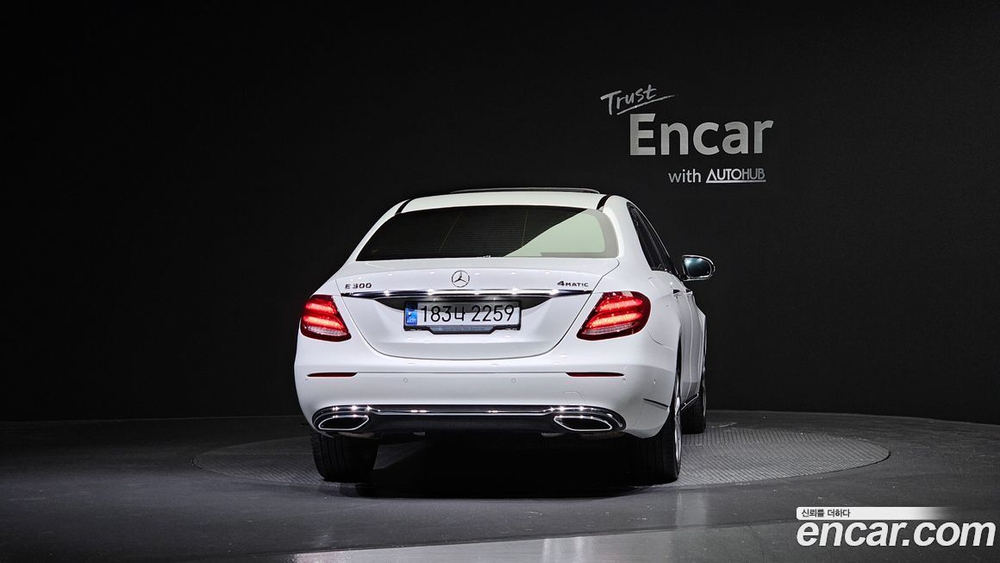 Mercedes-Benz E-Class W213 E300 4MATIC Exclusive (07.2020)