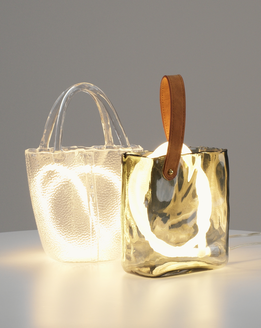 Лампа настольная светодиодная Moderli V11674-TL Bag