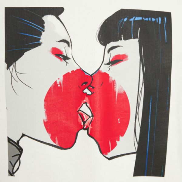 Толстовка Japan Kiss кроп белая - фото 4