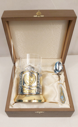 Подстаканник с позолотой "Герб СССР" в футляре