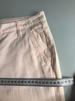 Джинсы пудрового цвета, маркировка 28, визуально на 44 размер