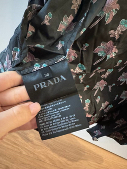 Ветровка Prada