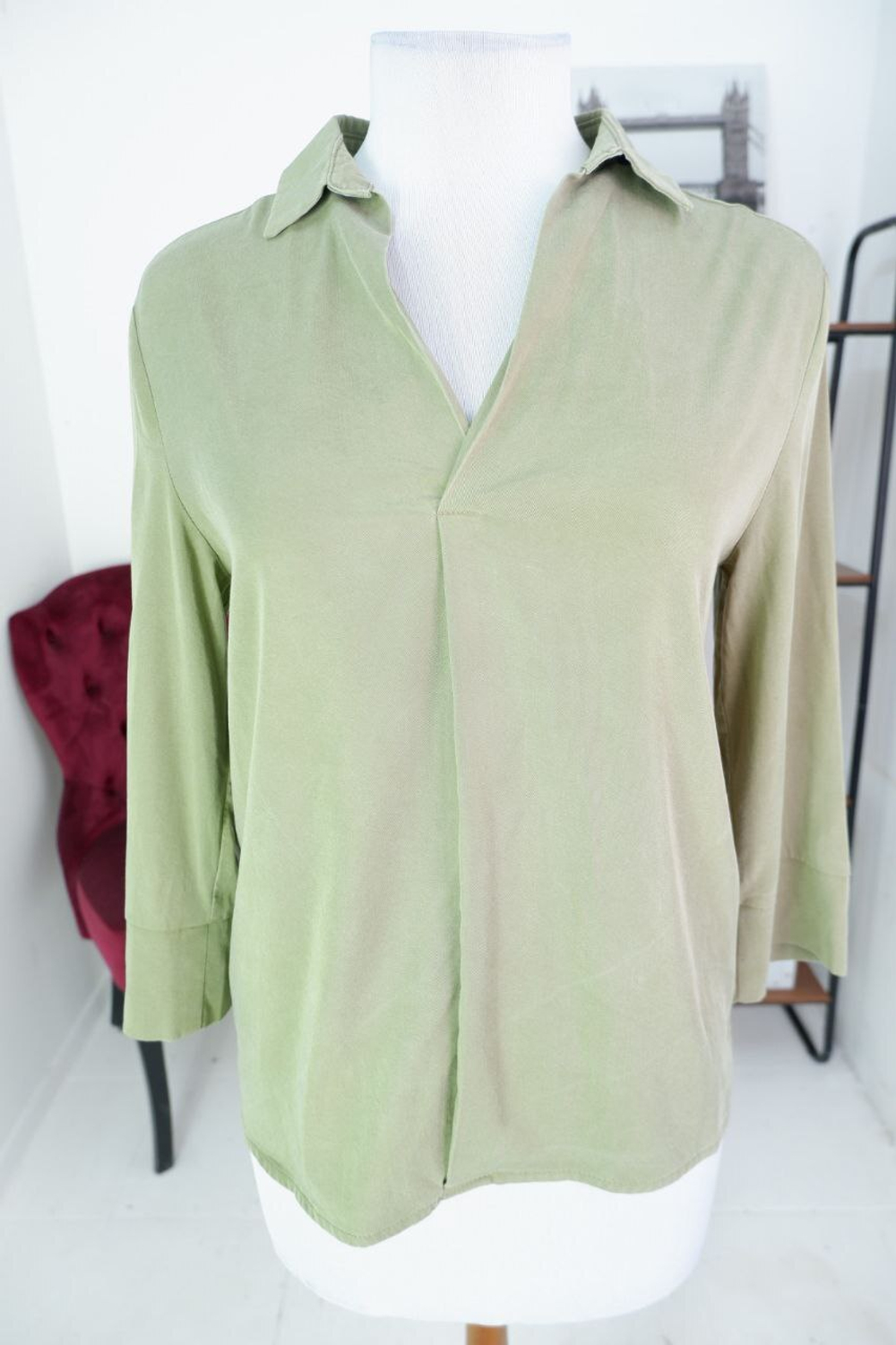 Блузка Bershka рубашечная 42 размер