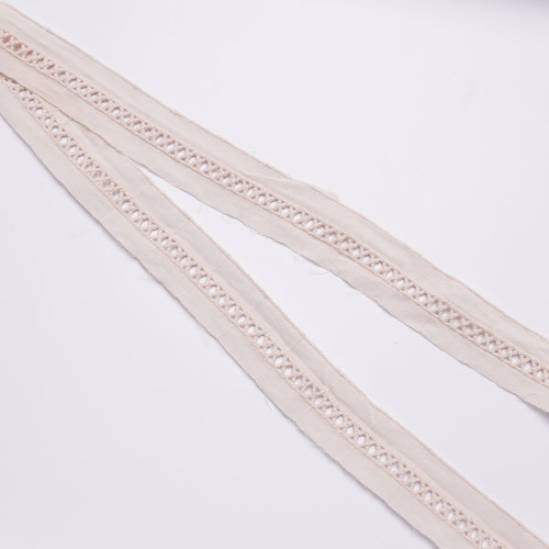 Кружево/Шитьё/К9023 св.бежевый