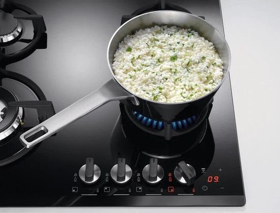 Газовая варочная панель Electrolux KGG6438K