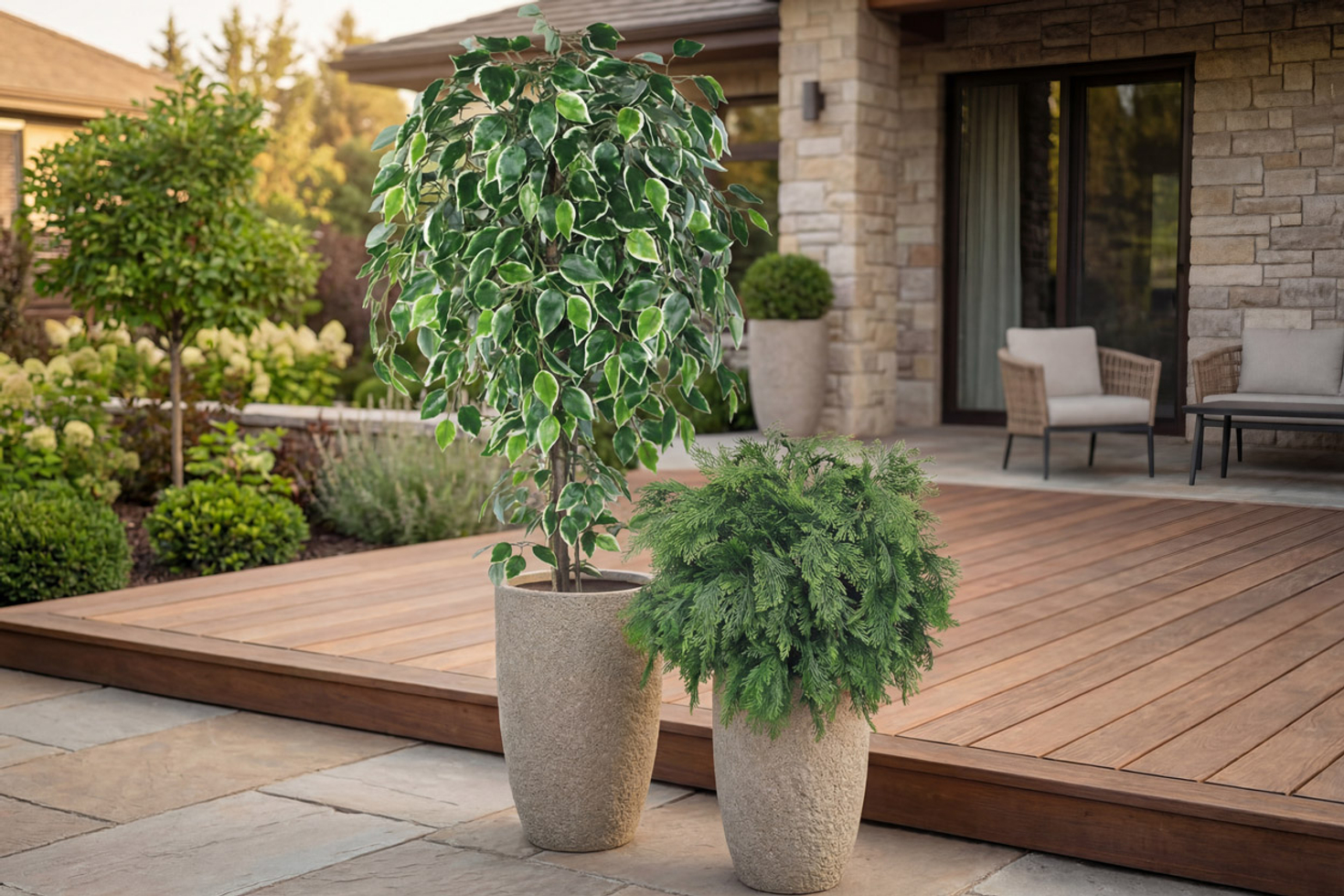 Уличные искусственные растения: как оформить террасу, крыльцо и входную группу стильно и продуманно