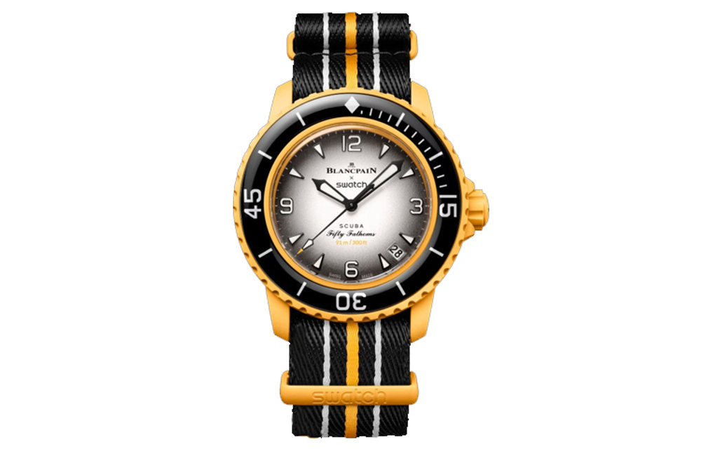 SWATCH Men 42.3mm Beige Watch SO35S100