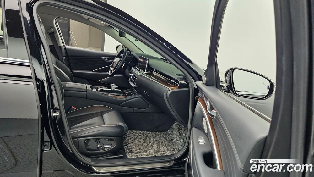 Kia The K9 (Quoris/K900) 3.8 GDI AWD (07.2020)