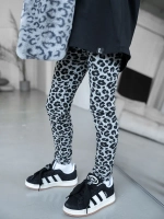 Костюм для девочки на осень