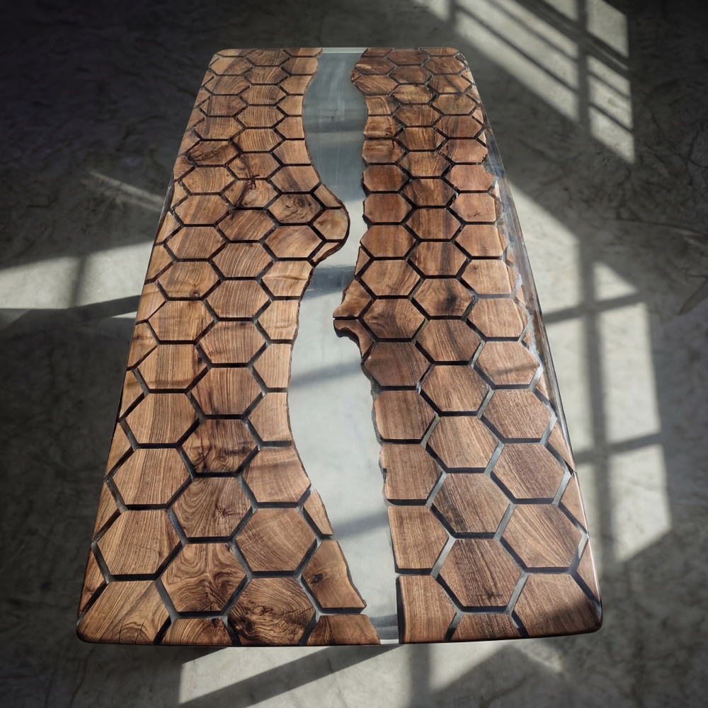 Дизайнерский стол мозайка из ореха