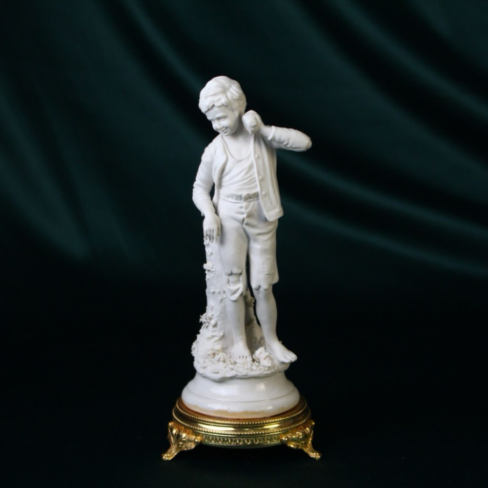 Винтаж: Фарфоровая мануфактура Capodimonte. «Скульптура мальчика»