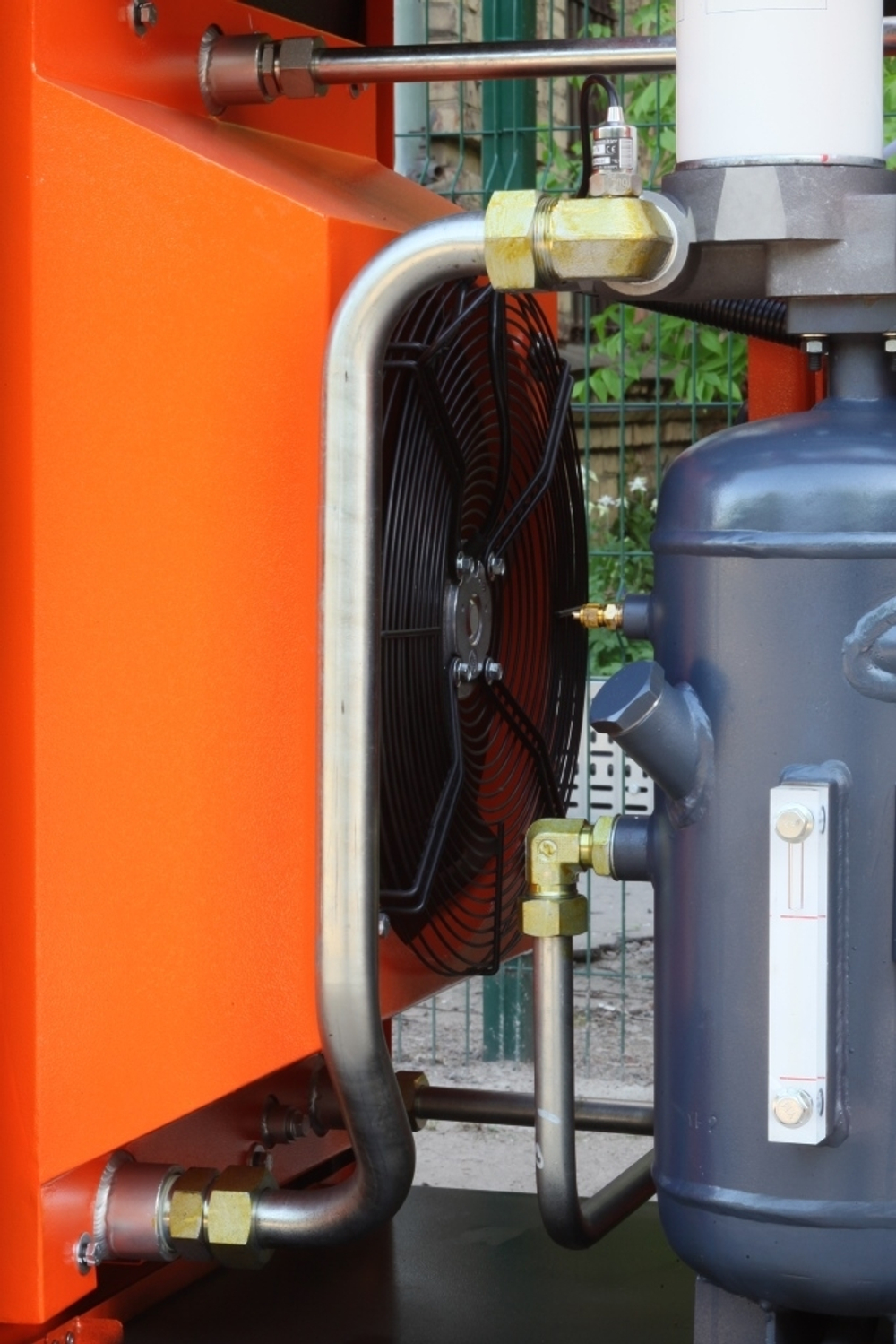 Станция компрессорная электрическая ЗИФ-СВЭ-1,7/1,3 ШМЧ