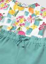 два топа с шортами