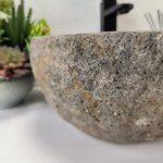 Раковина из речного камня RS-63859 (42*39*15) 0121