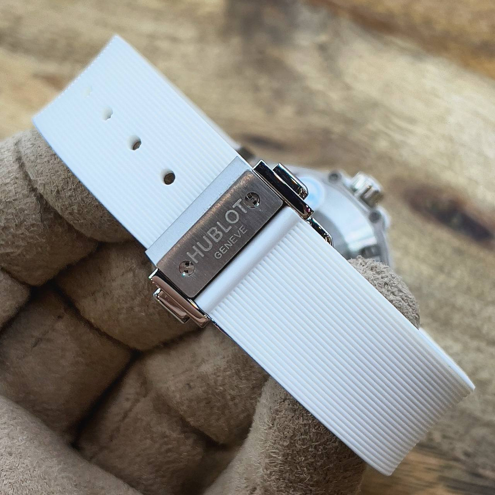 Часы Hublot