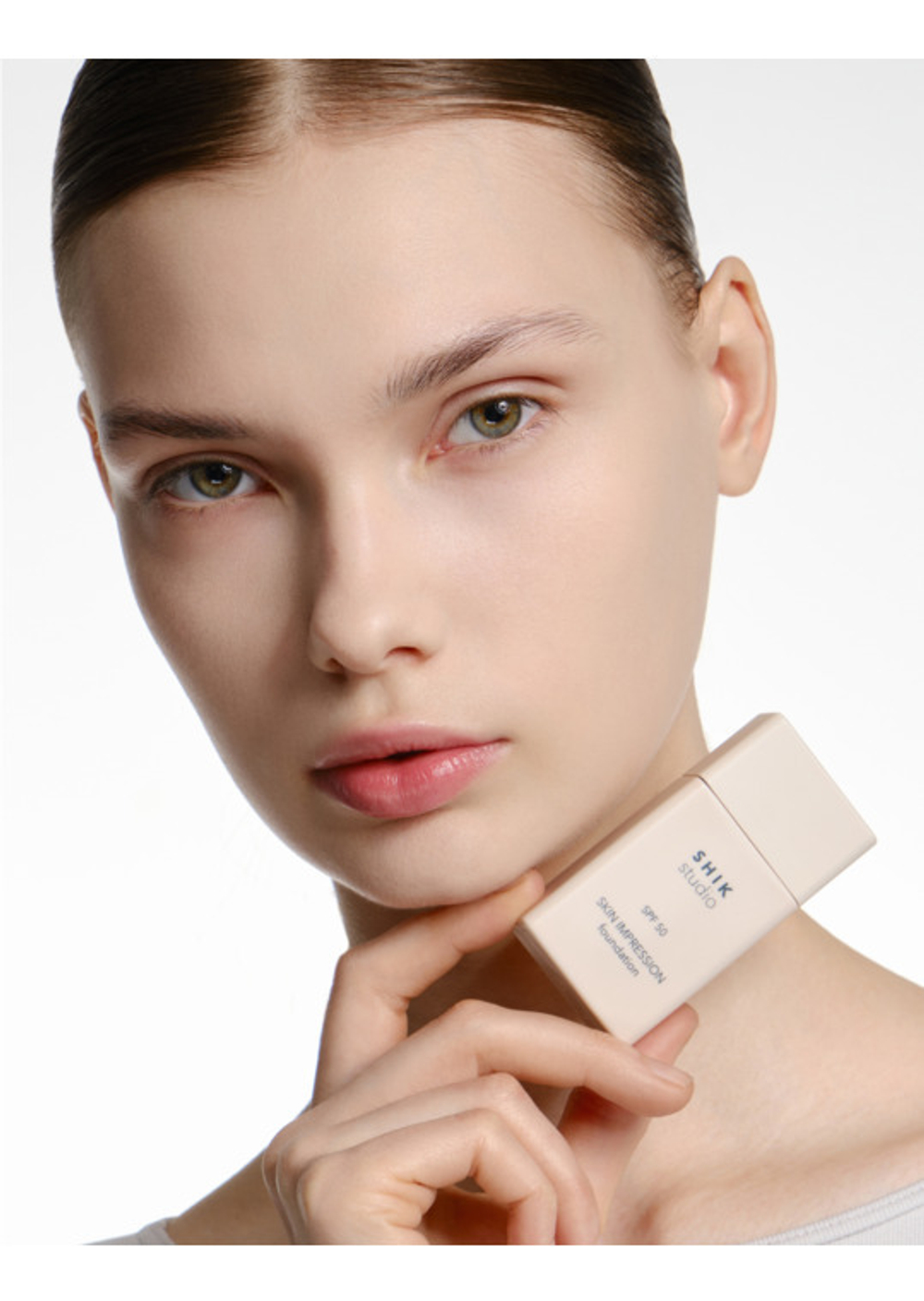 Тональный крем SHIK Skin Impression Foundation 201