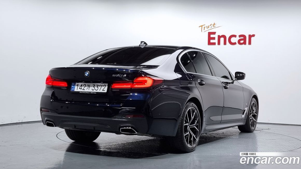 BMW 5 Series (G30) 530e M Sports (12.2020)