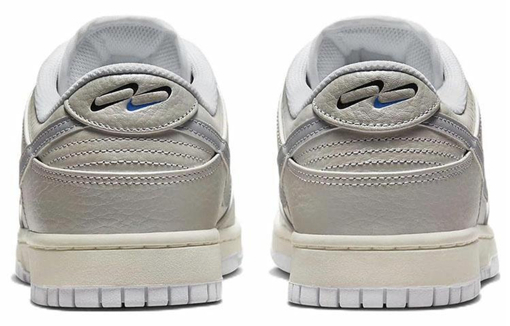 Кроссовки Nike Dunk Low "Metallic Silver"