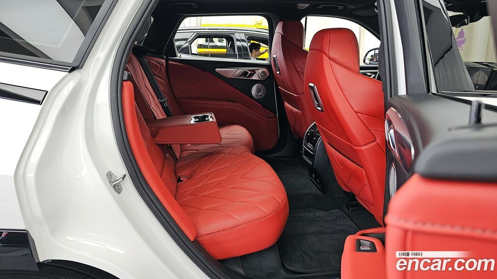 BMW XM (G09) 4.4 (06.2023)