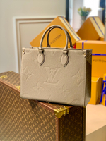 Louis Vuitton OnTheGo MM