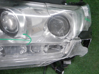 Битая Фара левая Toyota Land Cruiser 200 (2015-2021) LED