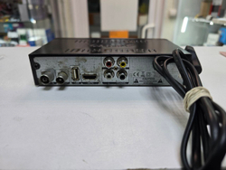 ТВ приставка perfeo с пультом и тюльпанами