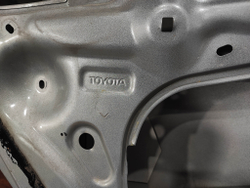 Дверь задняя левая Toyota Avensis 2 (T250) 03-08 Б/У Оригинал 6700405110