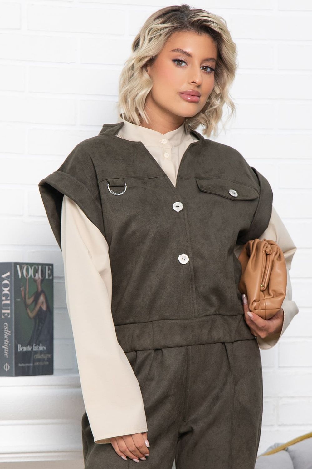 Жилет Лора (зеленый) Б15031-39М LT Collection