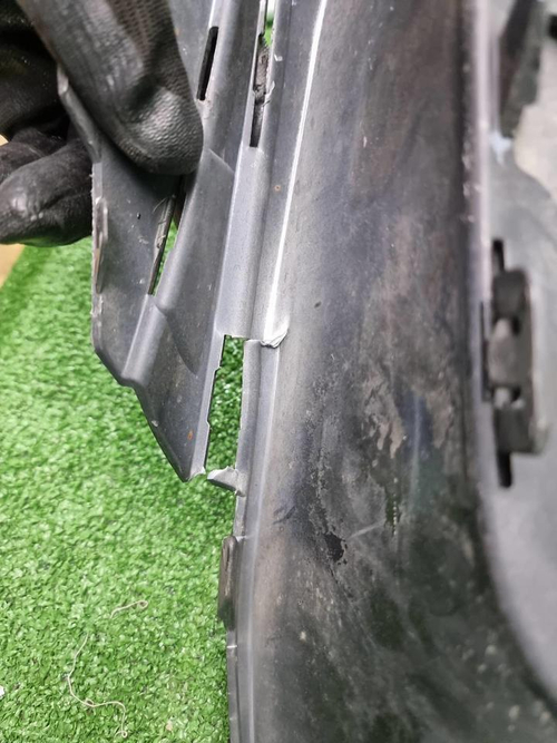 Бампер передний Mercedes C w205 (2018-2023) AMG