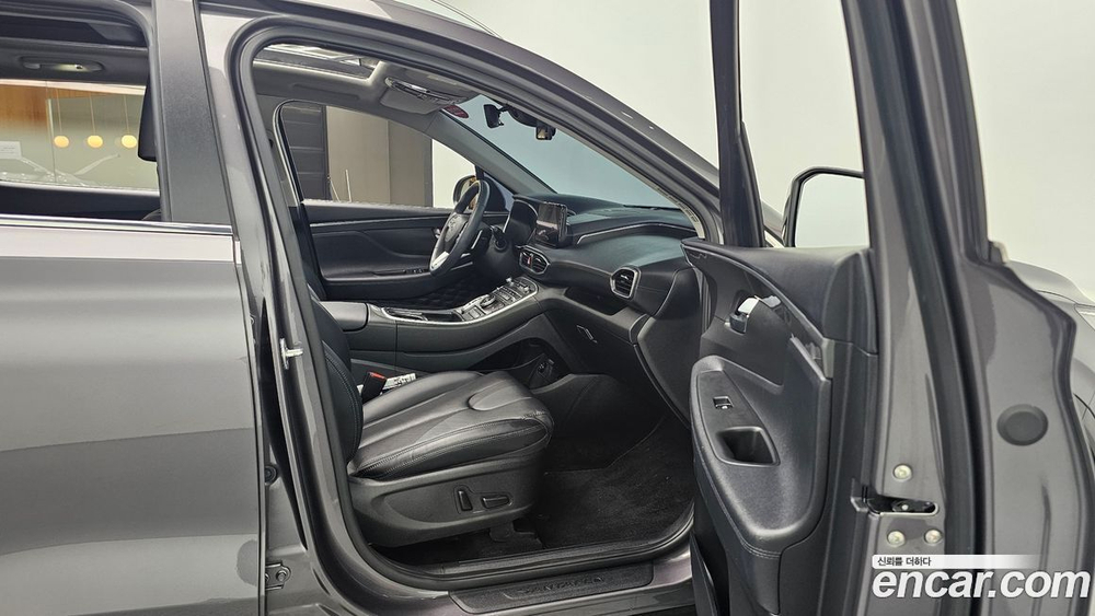Hyundai The New Santa Fe Бензин 2.5T 4WD (06.2021)