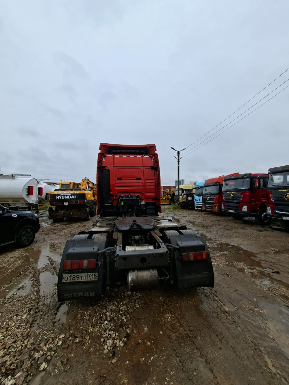 SITRAK C7H 4x2 Седельный тягач ZZ4186V361HE (Дизельный, 12,4 л, 480 л.с., АТ)