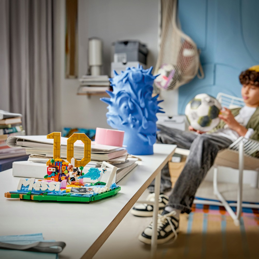 Конструктор LEGO Editions 43011 Лионель Месси Футбольные моменты — фото 10