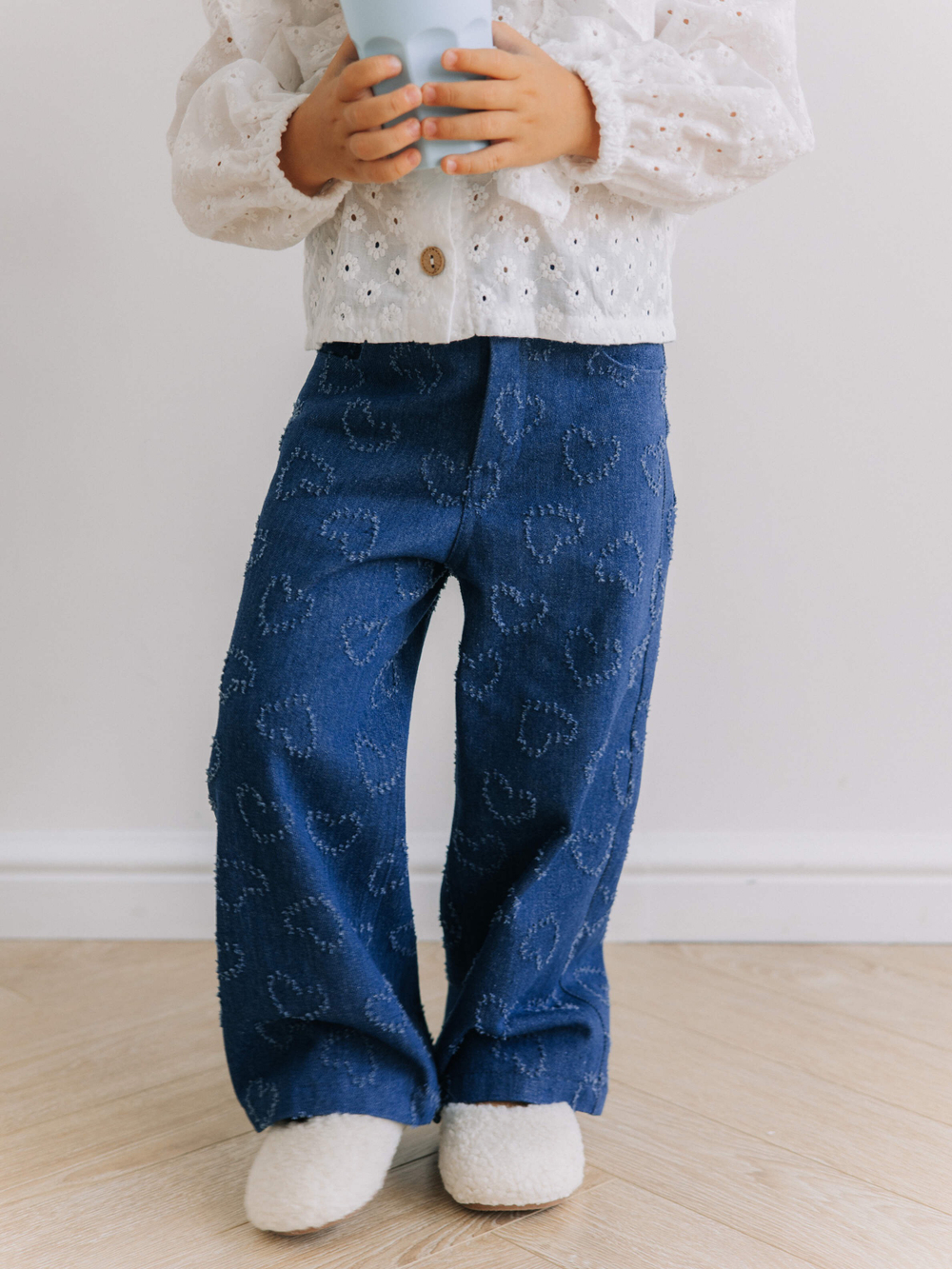 Джинсы с сердечками, Синий