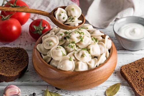 Замороженные пельмени и вареники