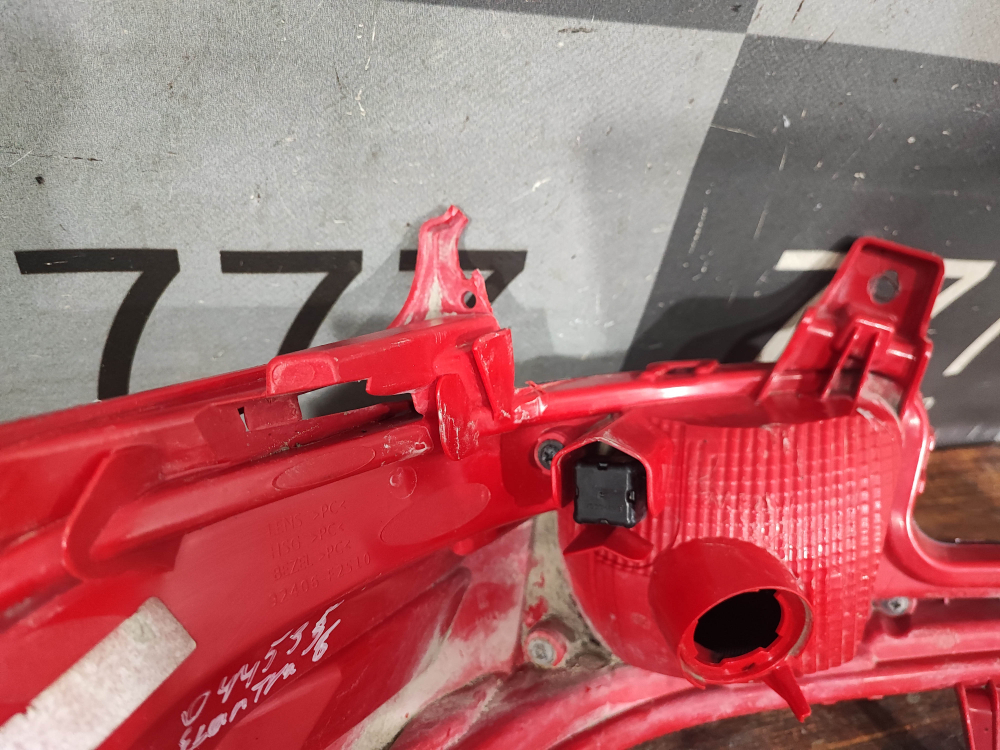 Фонарь задний правый Hyundai Elantra 6 (AD) 18-20 Б/У Оригинал 92406F2510