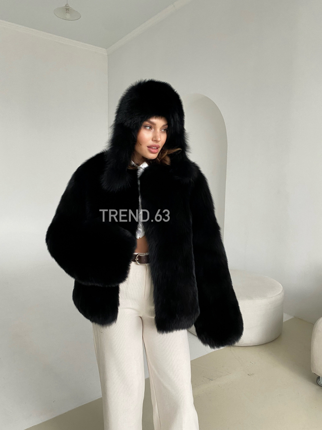 Шуба из меха финского песца «черный бриллиант» 60см