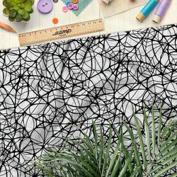 Ткань штапель мелкая чёрная паутина на белом фоне