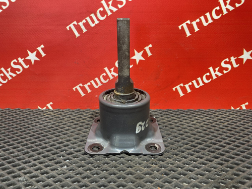 Кронштейн ящика АКБ 2018г