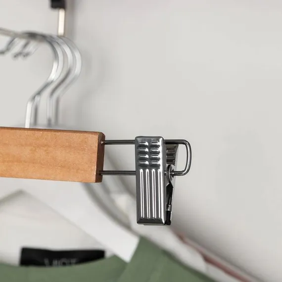 Вешалка для брюк и юбок с зажимами Доляна, 33×13 см, светлое дерево