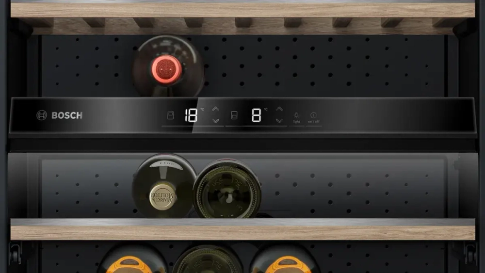 Винный шкаф Bosch KWK36ABGA