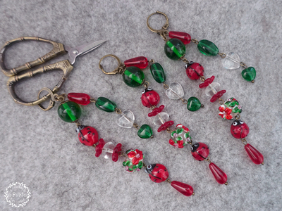 Маячок для ножниц "Божья коровка в листве"