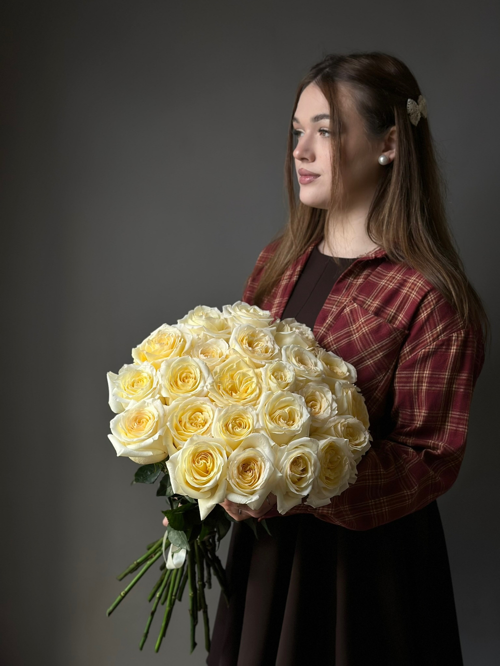 Пионовидные розы сорт «CANDLELIGHT» (Эквадор)