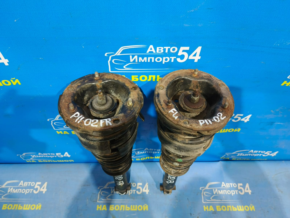 Стойка передняя правая NISSAN PRIMERA 1999