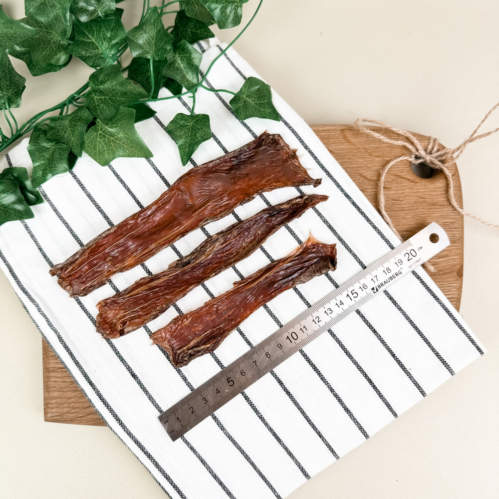 Мясо пищевода говяжье  – пластинки 10-15 см, 100г, With Love Piglet