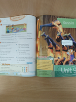 Next Move British English Level 4 Student's Book Pack (+DVD-ROM)
