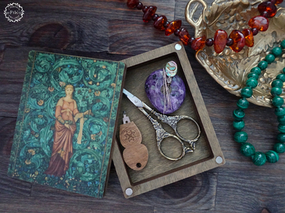 Шкатулка "Помона" Морриса