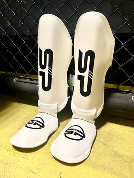 Защита голени белый SP